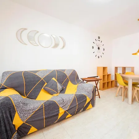 2 Bedroom Amazing In Apartment